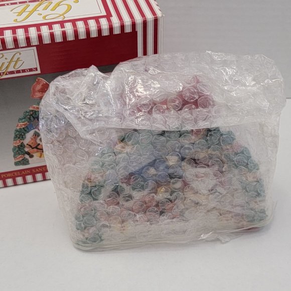 Gift Collection Porcelain CSanta Tealight Votive Candle Holder Christmas Sled - Picture 5 of 13